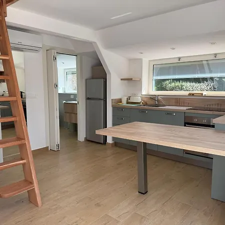 E 55 Apartman